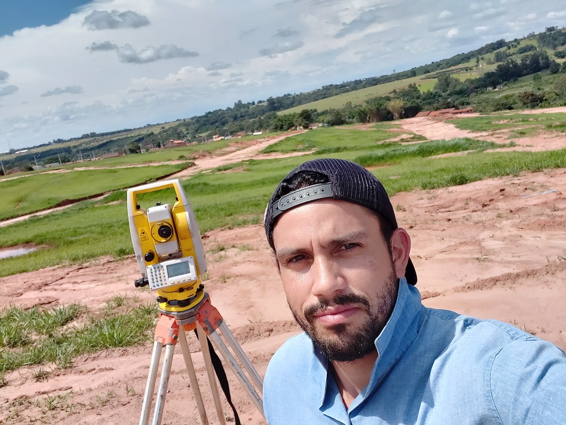 Lotes e Terraplanagem